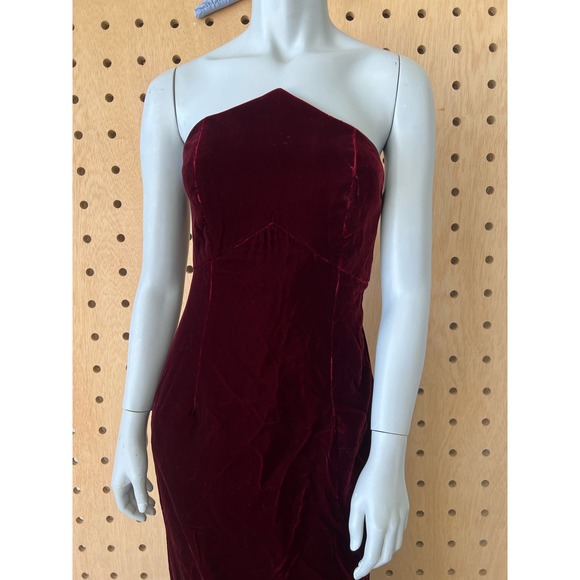 Vintage velvet gown - Picture 2 of 14